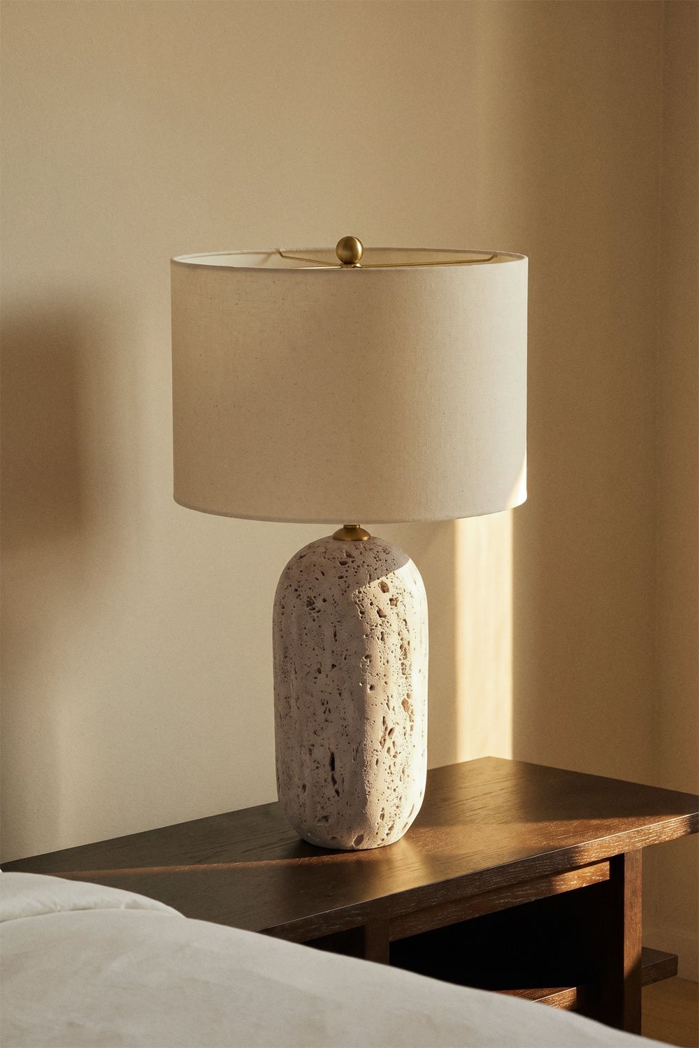Lampa stołowa z naturalnego kamienia Yalvira, obrazek w galerii 1