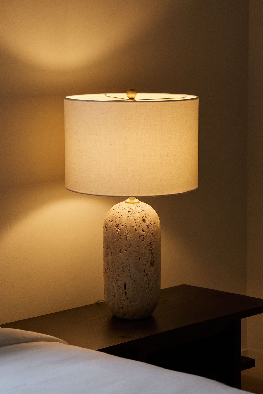 Lampa stołowa z naturalnego kamienia Yalvira, obrazek w galerii 2