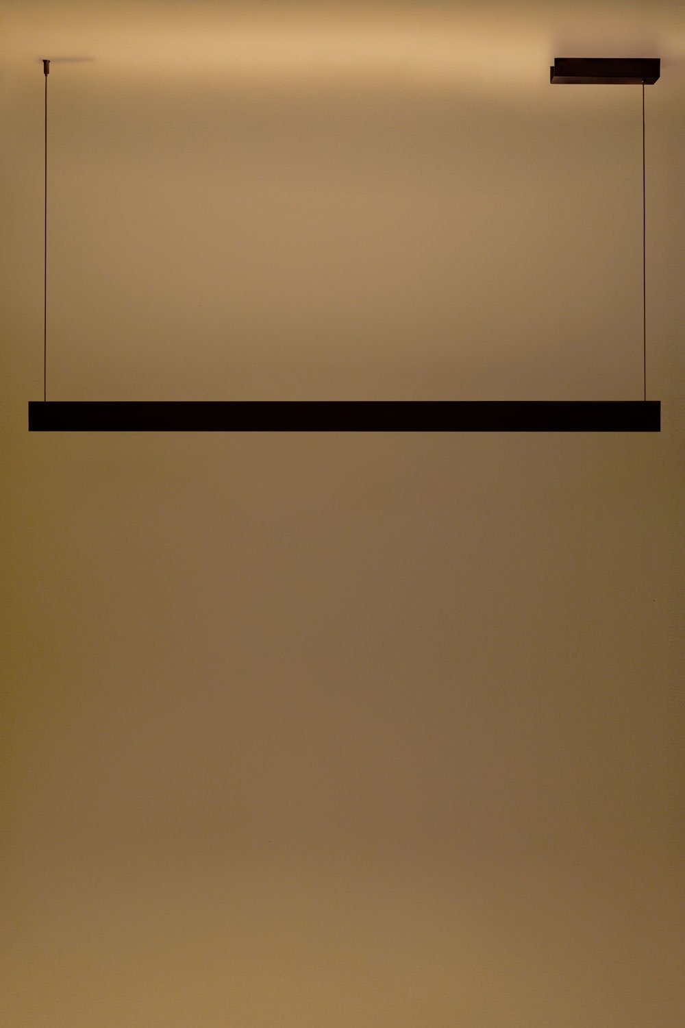 Lampa sufitowa wisząca liniowa LED 120 cm z pośrednim światłem z aluminium Maulenis, obrazek w galerii 4