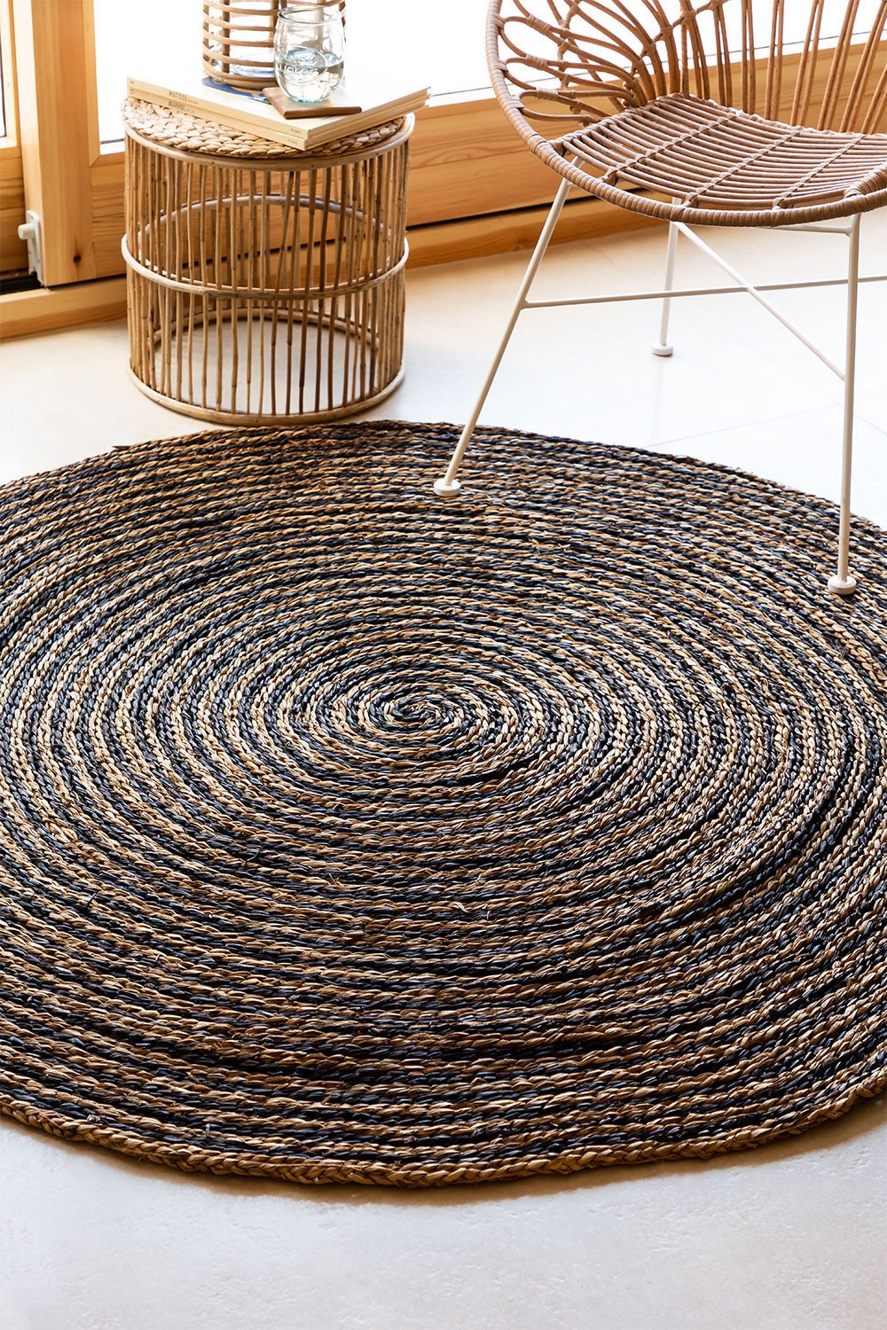 Okragly dywan z naturalnej juty (Ø150 cm) Czcionka, obrazek w galerii 1