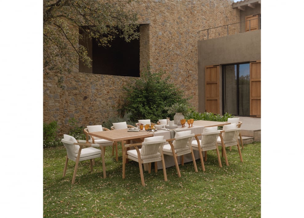 Conjunto de mesa retangular extensível 200-260-320x100 cm e 10 cadeiras de jardim com apoios de braços em madeira de acácia Duba