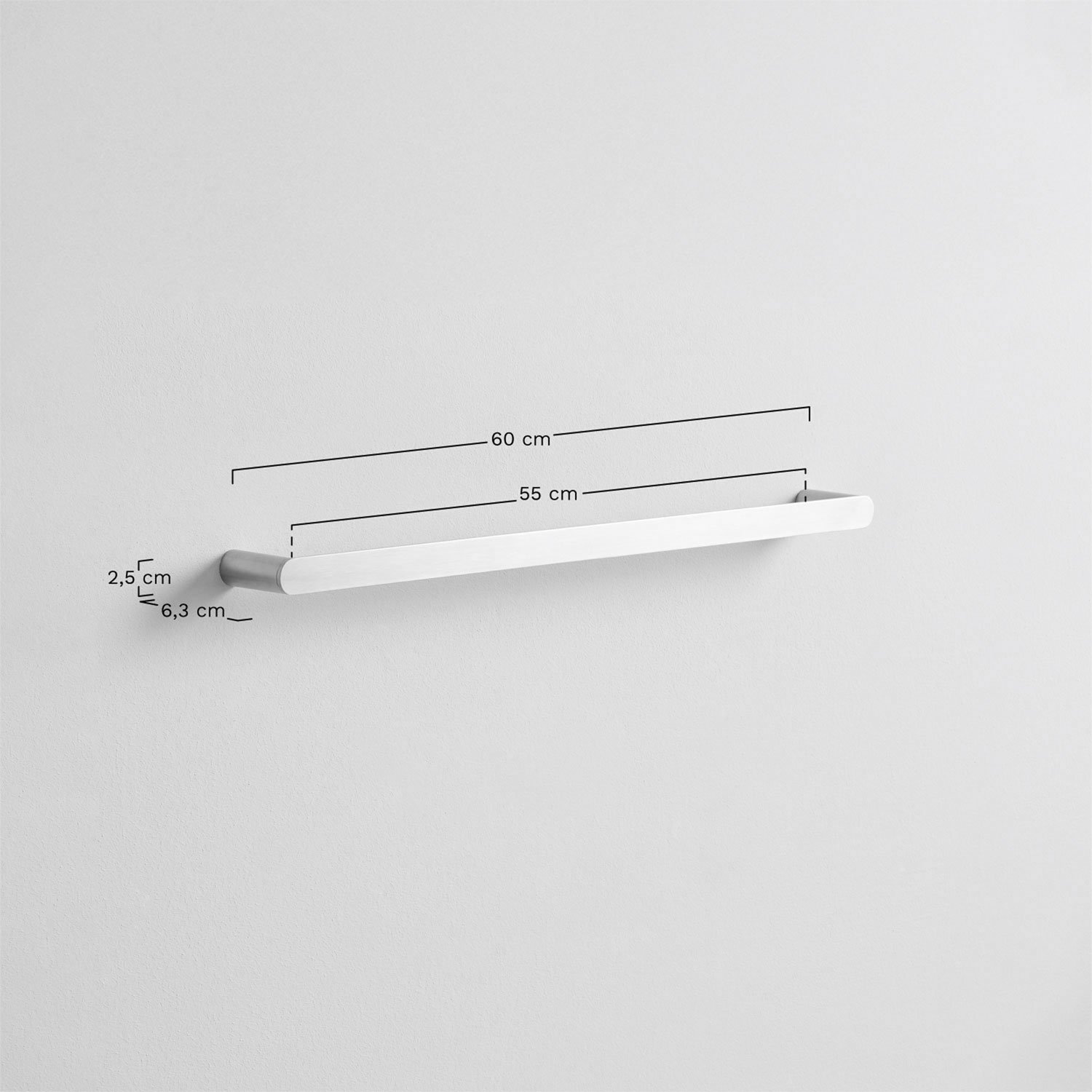 Toalheiro de parede com barra (↔︎60 cm) para banheiro em aço inox Alameda, Dimensões