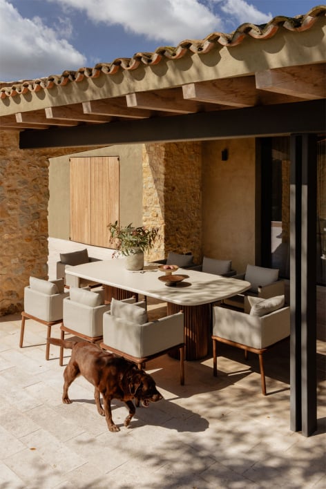 Conjunto de mesa retangular 230x110 cm Sirvon e 8 cadeiras de jardim com braços em madeira de acácia Olivia