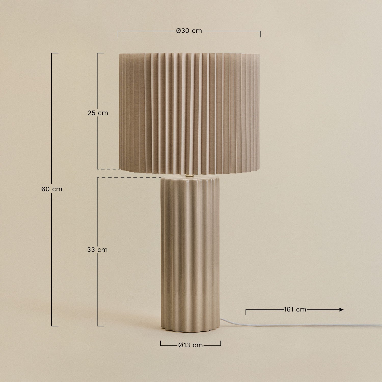 Candeeiro de mesa em cerâmica e tecido Marvila, Dimensões