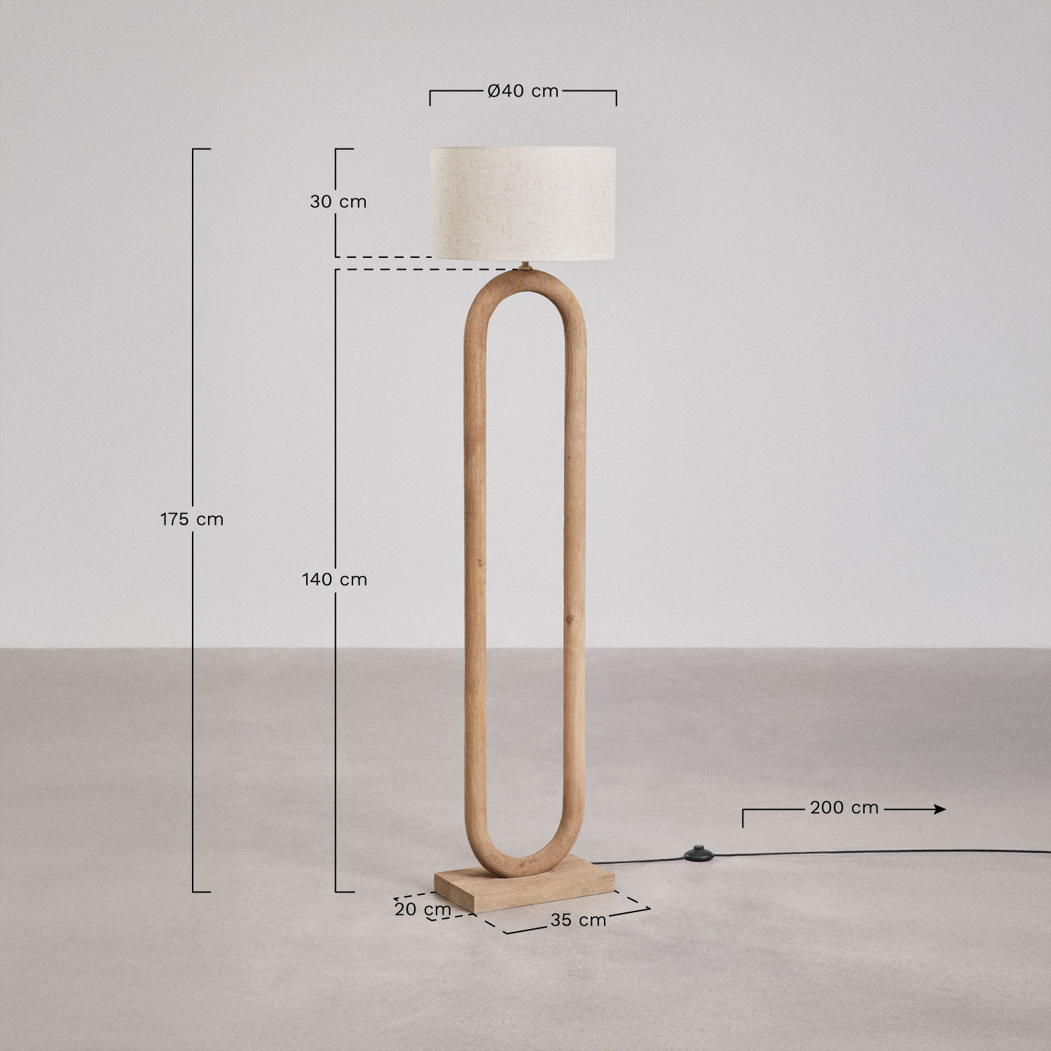 Candeeiro de pé em madeira de manga Tiberia, Dimensões