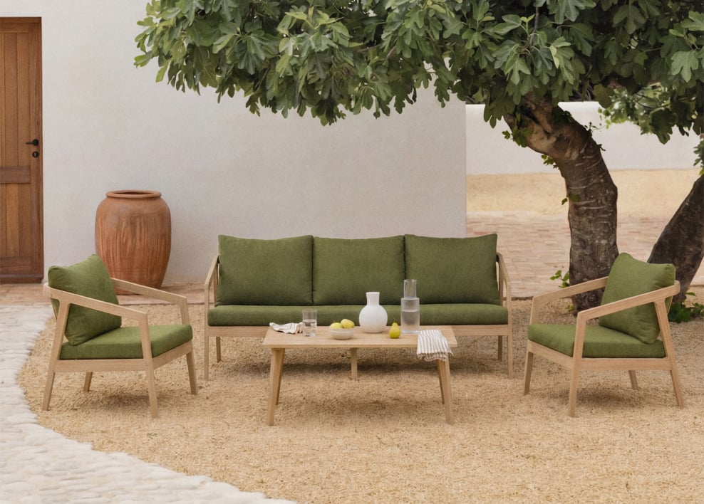 Conjunto de jardim com sofá, 2 poltronas e mesa de centro em madeira de acácia Kaela