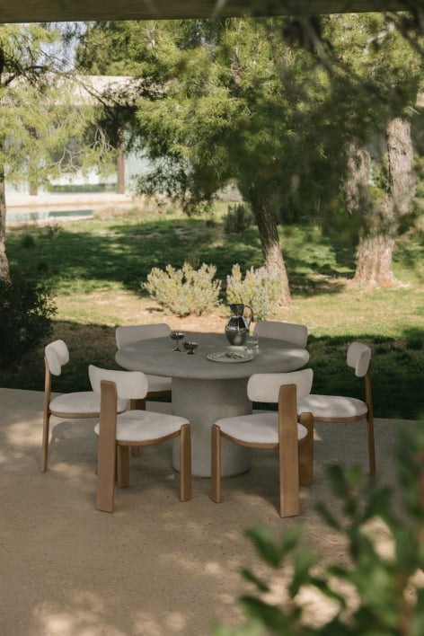 Mesa de jardim redonda em cimento Emiria