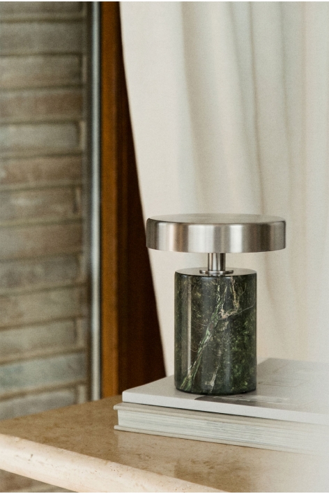 Lâmpada de mesa LED sem fios em ferro e pedra natural Isasia - Mármore Verde Forest