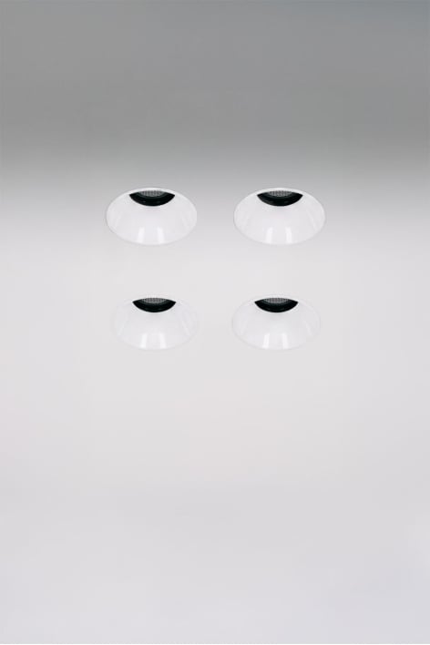 Pack de 4 downlights LED embutidos sem moldura trimless redondos Ø3,6 cm para exterior em alumínio Orelva