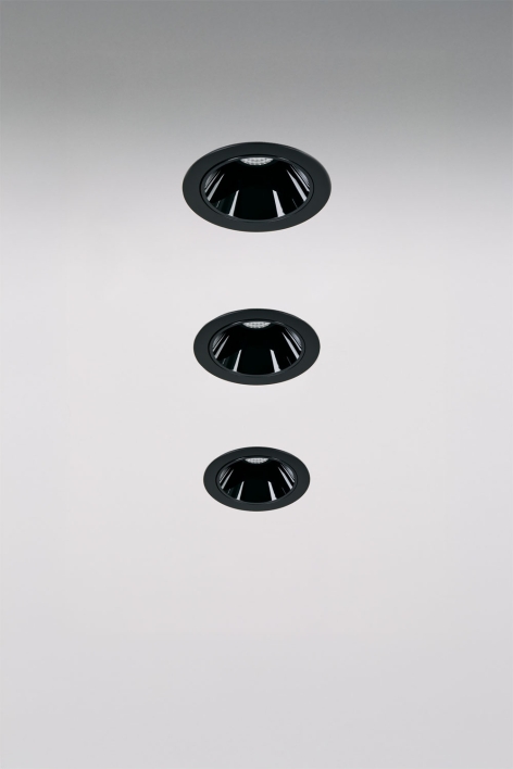 Pack de 3 downlights LED embutidos com molduras Ø7 cm para exterior em alumínio com acendimento e apagamento progressivo Luisian