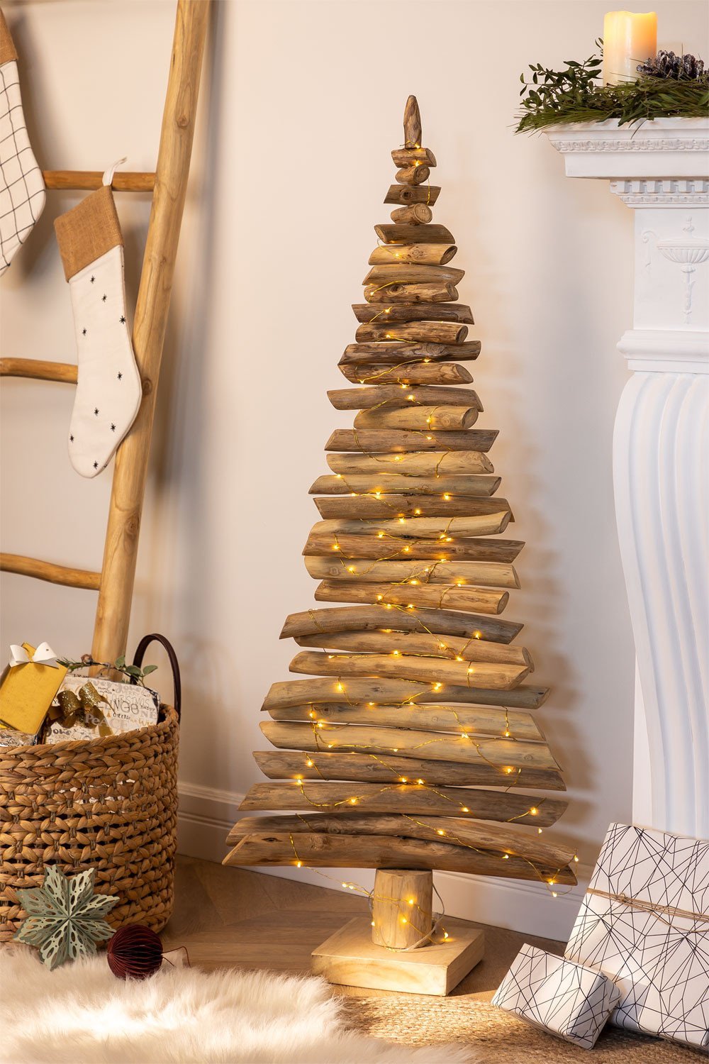 Árvore de Natal em Madeira de Teca Jingle, imagem de galeria 1
