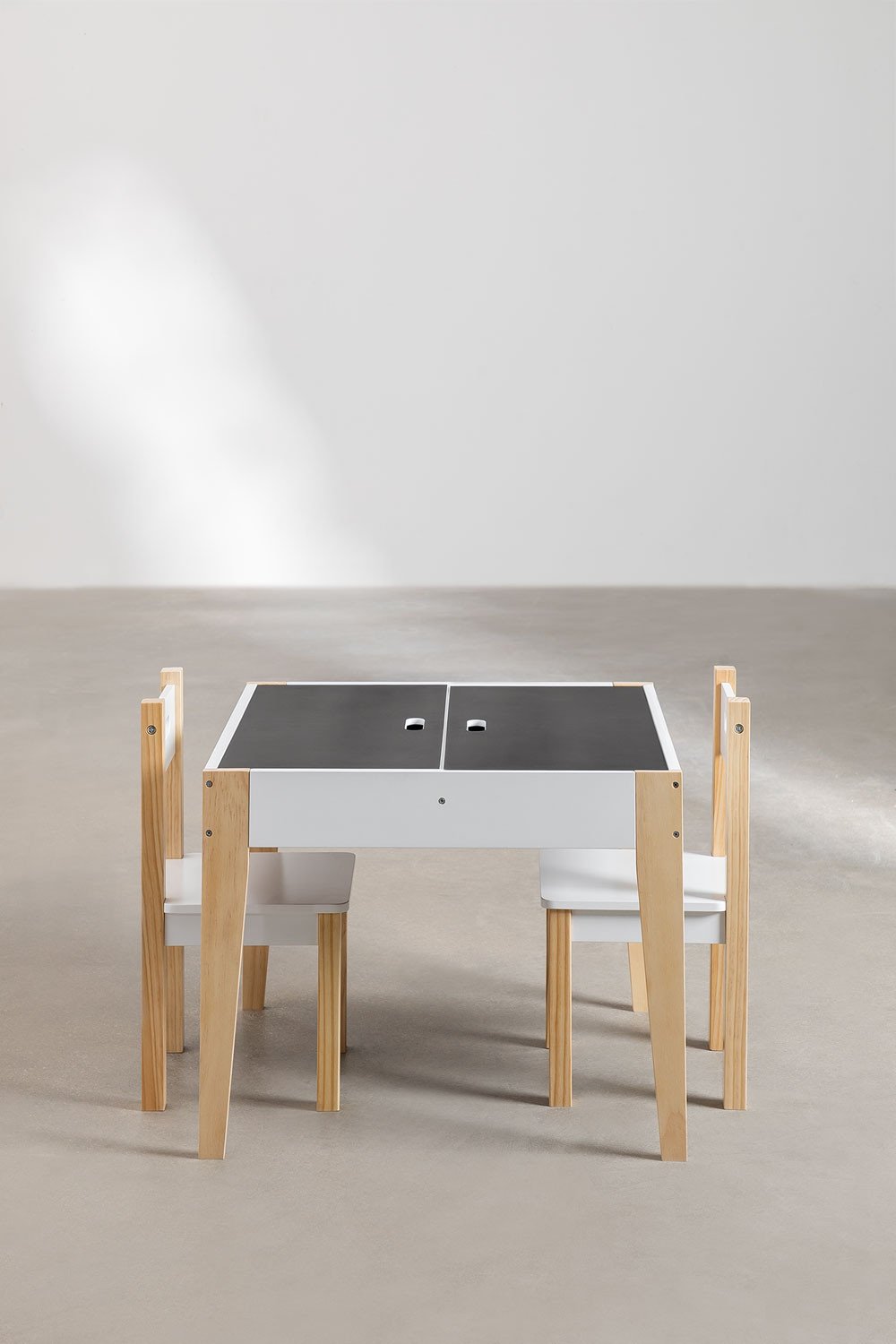 Conjunto de mesa de ardósia com armazenamento e 2 cadeiras em MDF e madeira de pinho Belfy Kids, imagem de galeria 4