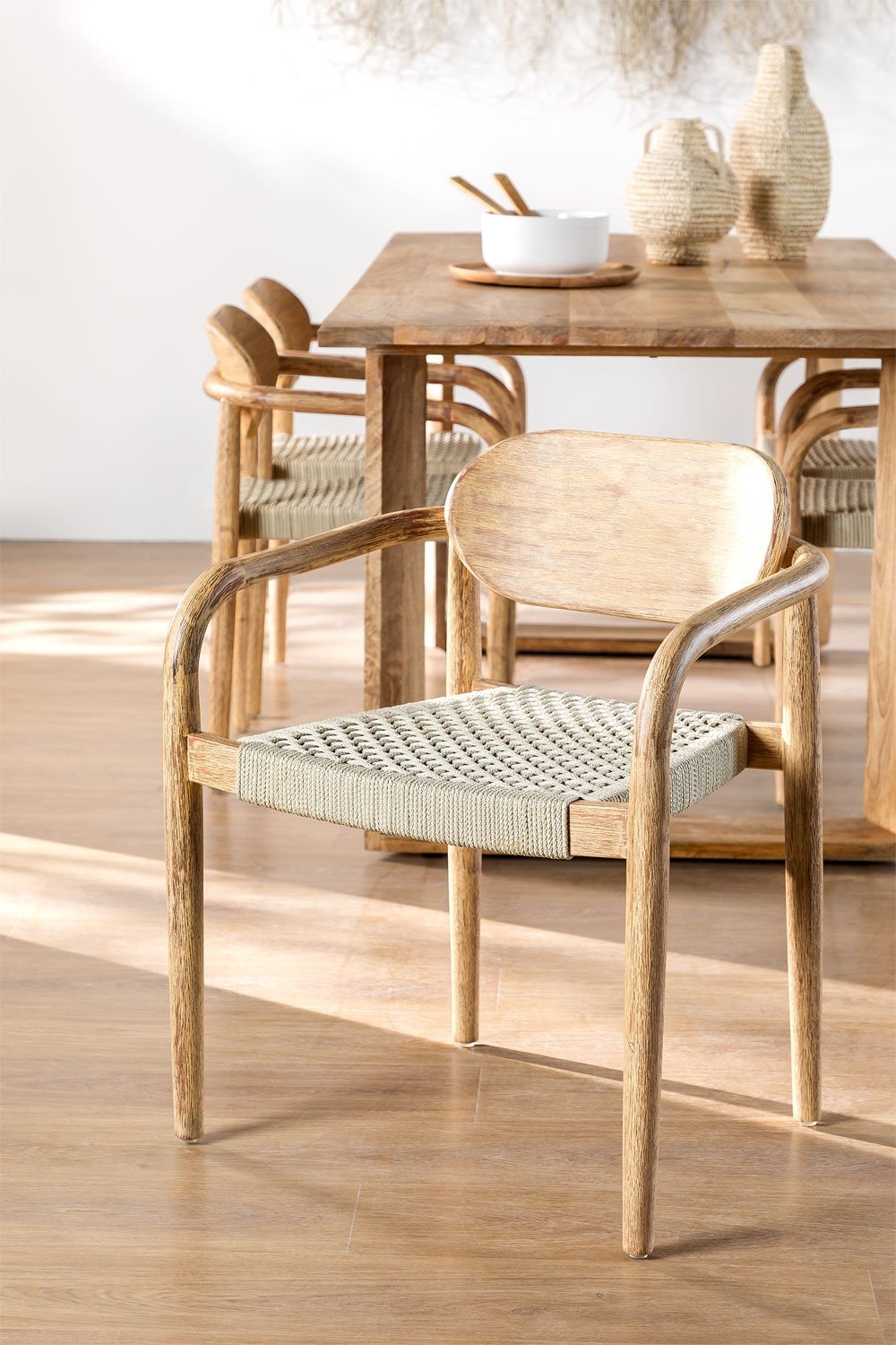 Cadeira de jantar com braços em madeira Naele, imagem de galeria 1