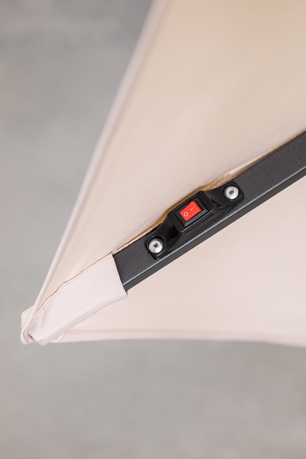 Guarda-sol Ø270 cm com luz em tecido e aço Uzombras, imagem de galeria 5