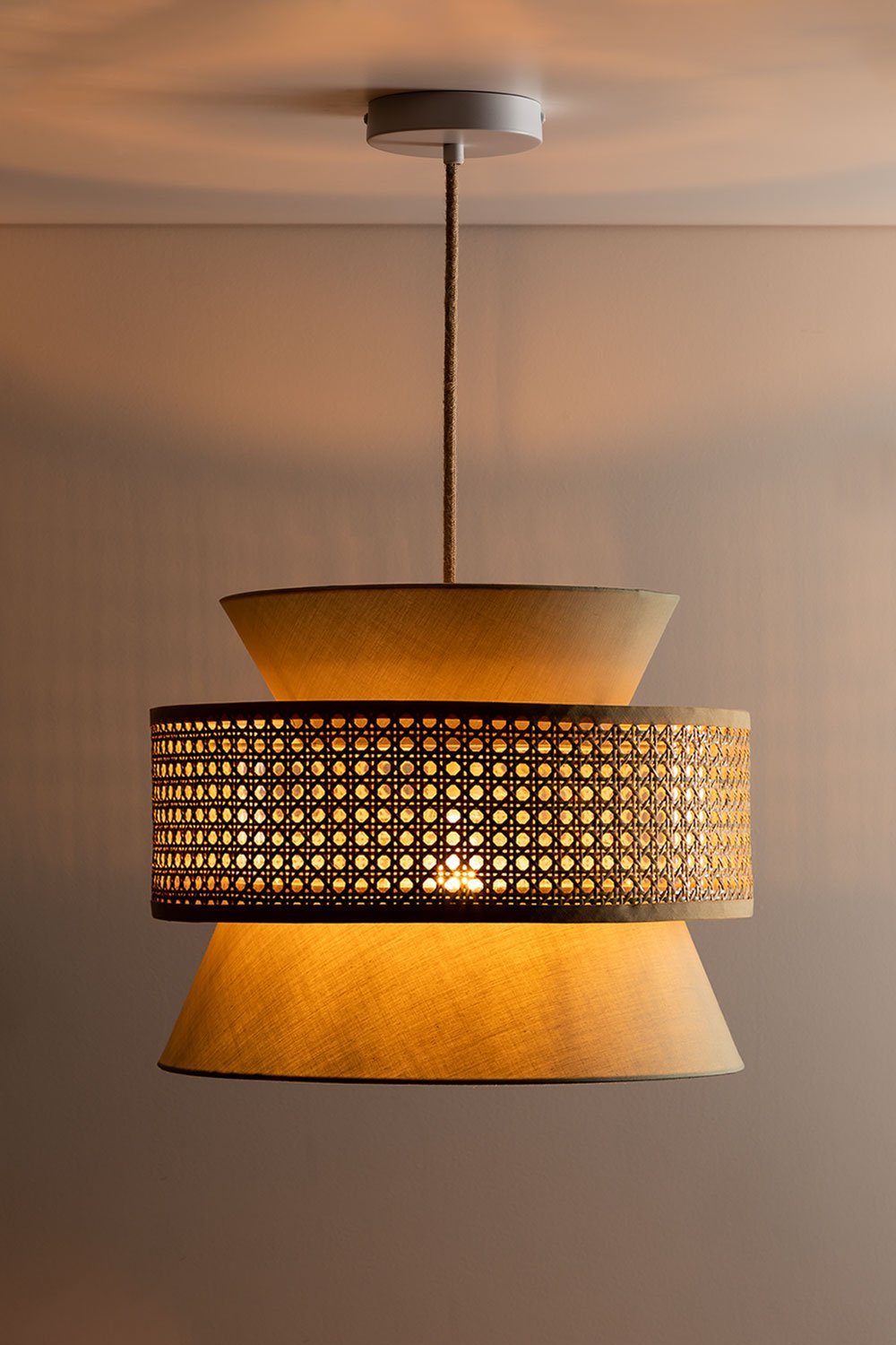 Candeeiro de tecto em Rattan Yereh, imagem de galeria 2