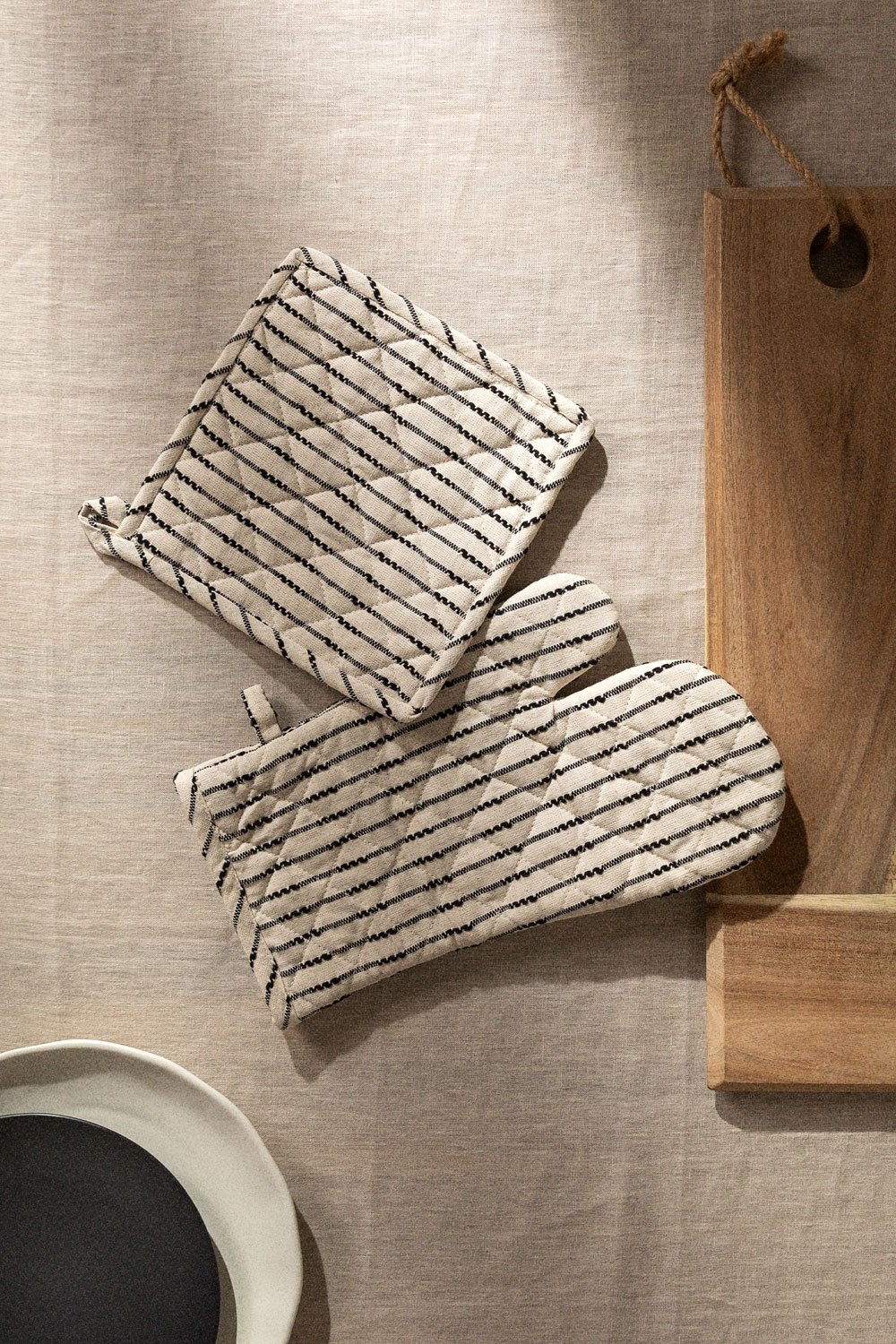 sklum Conjunto de luvas e panos de forno Oziel