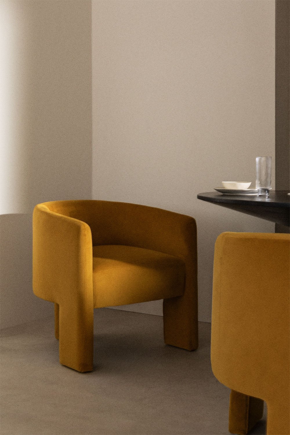 Cadeira de jantar de veludo Xastru, imagem de galeria 1