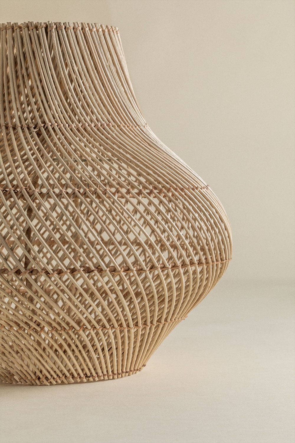 Abajur de rattan Magali, imagem de galeria 3