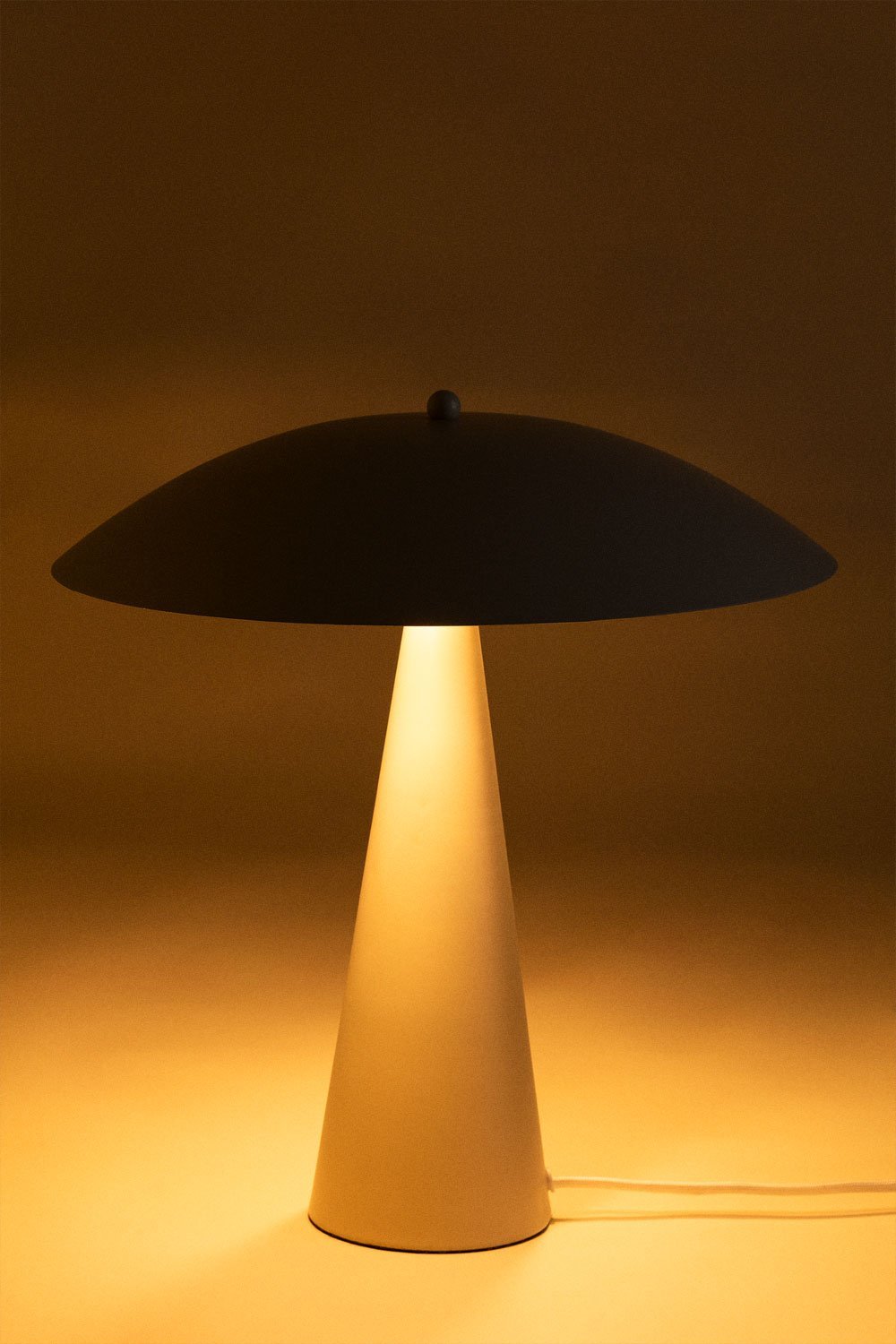 Lâmpada de mesa em ferro Irune, imagem de galeria 3