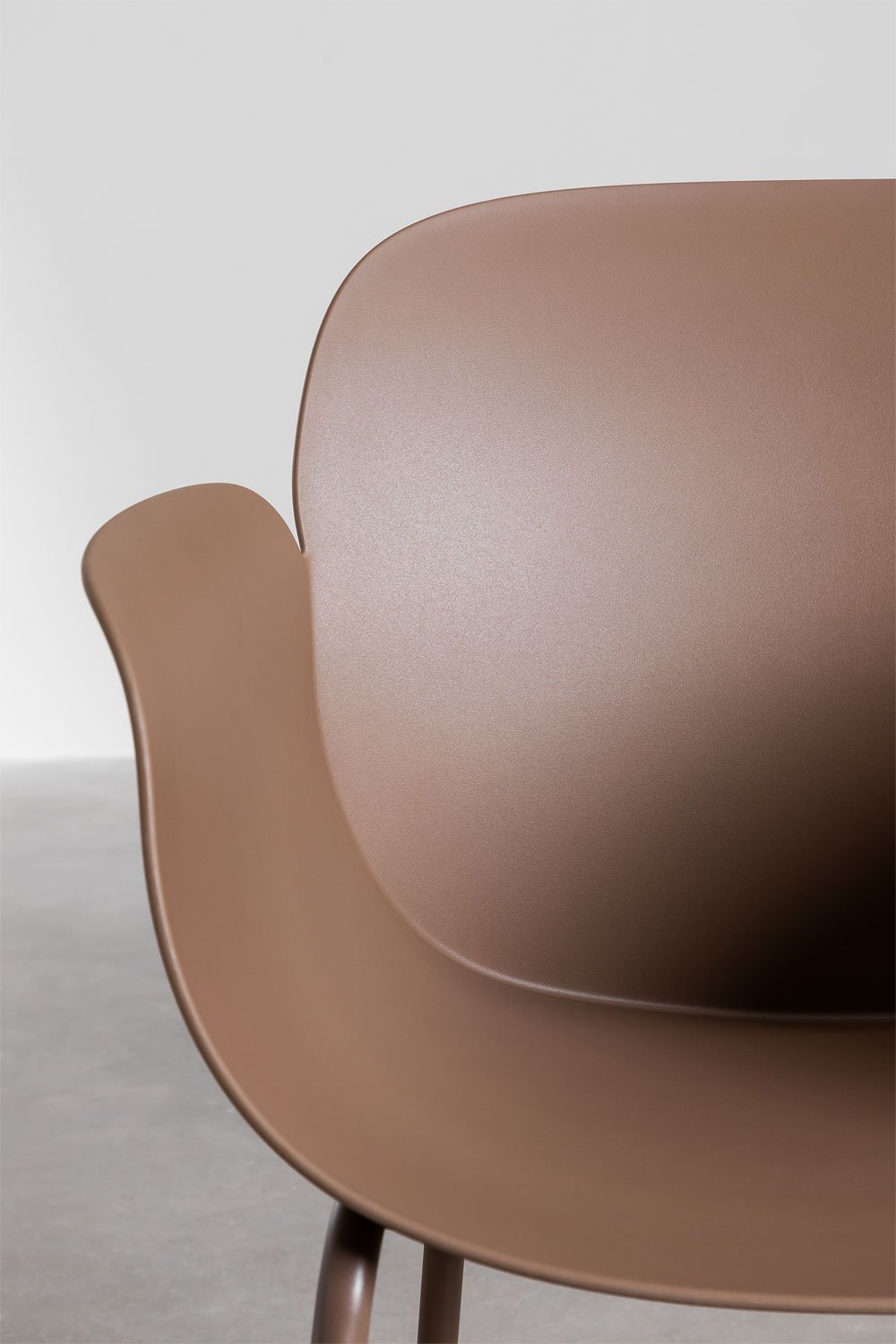 Conjunto de mesa redonda Ø110 cm em alumínio Elton e 4 cadeiras de jardim em polipropileno e aço Lynette, imagem de galeria 8