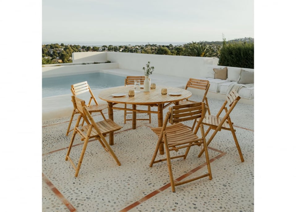 Conjunto de mesa redonda Senia (Ø140 cm) e 6 cadeiras dobráveis de jardim em bambu Nelida