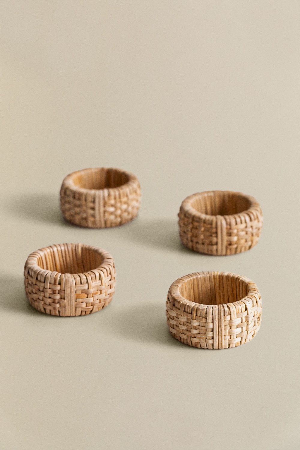 Conjunto de 4 argolas para guardanapo Orya, imagem de galeria 4