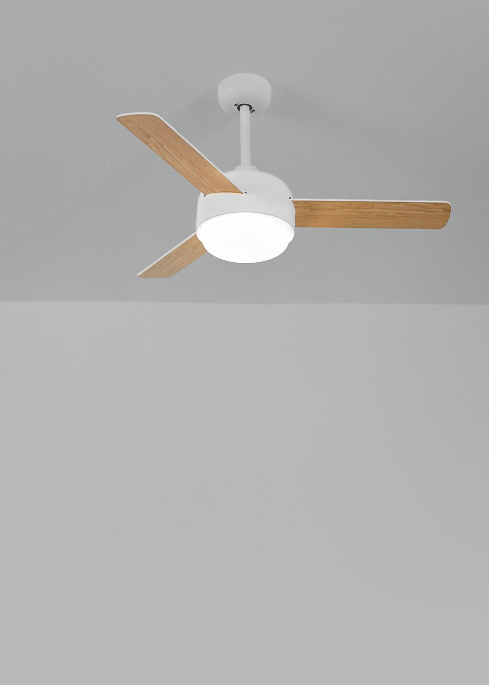 CREATE - WIND BALL - Ventoinha de teto 40W silencioso Ø112 cm com luz LED 15W, imagem de galeria 2