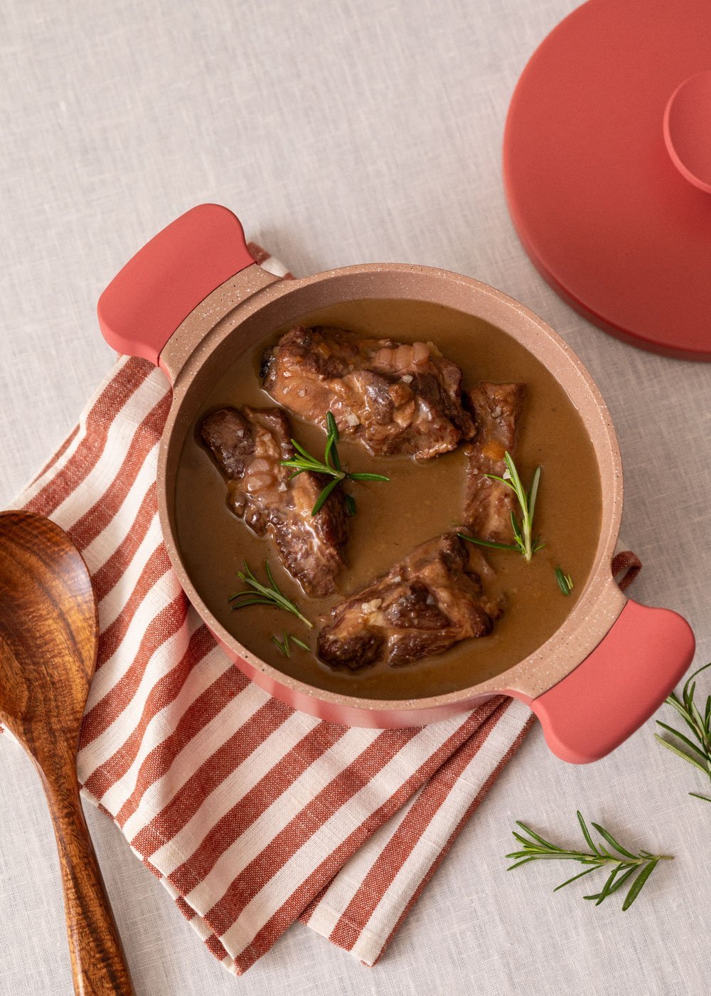 CREATE - POT STUDIO - Tacho em alumínio fundido e pegas de baquelite, imagem de galeria 2