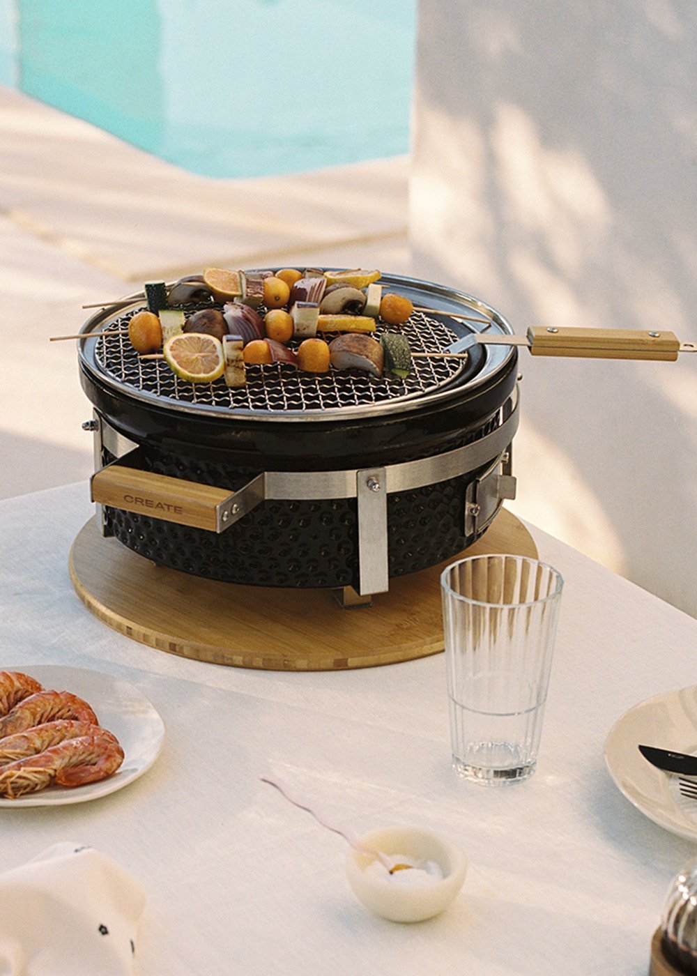 CREATE - BBQ KAMADO HIBACHI - Churrasqueira redonda com grill e chapa, imagem de galeria 1