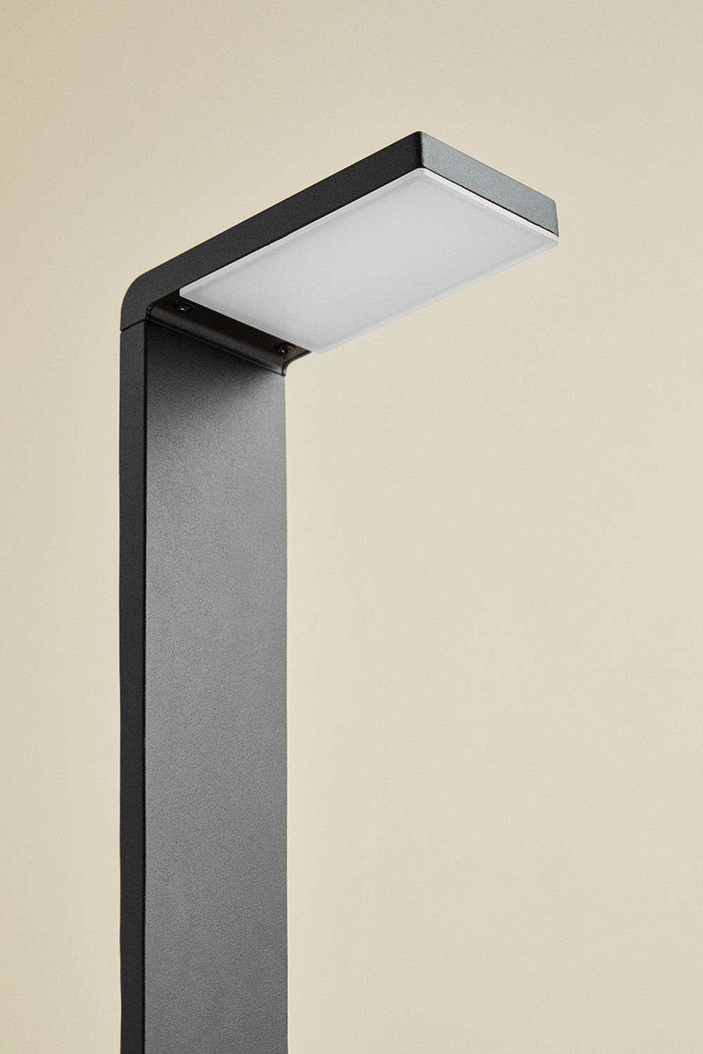 Baliza solar LED para exterior en aluminio Luxore, imagem de galeria 5