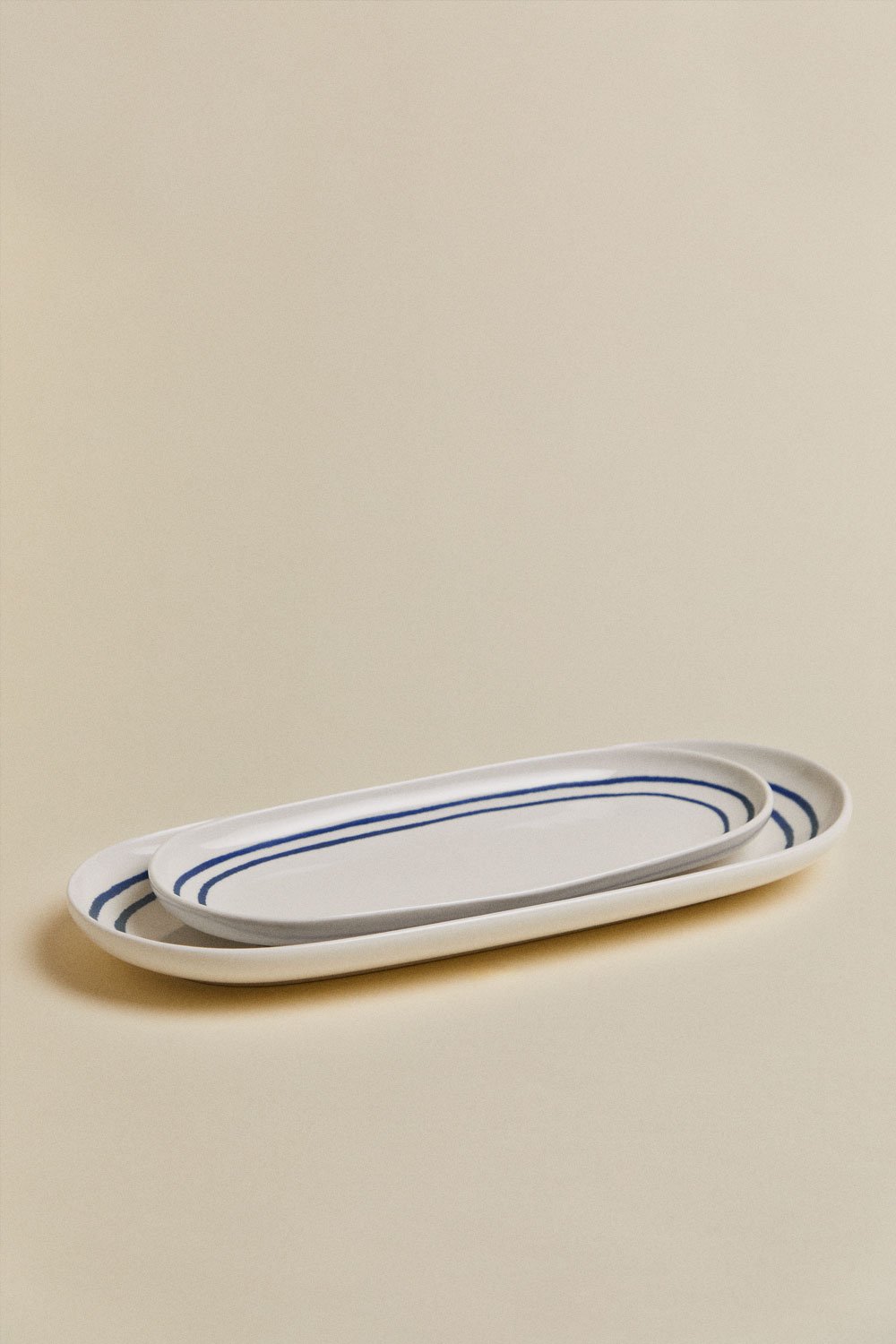 Conjunto de 2 bandejas em new bone china Isolda, imagem de galeria 3