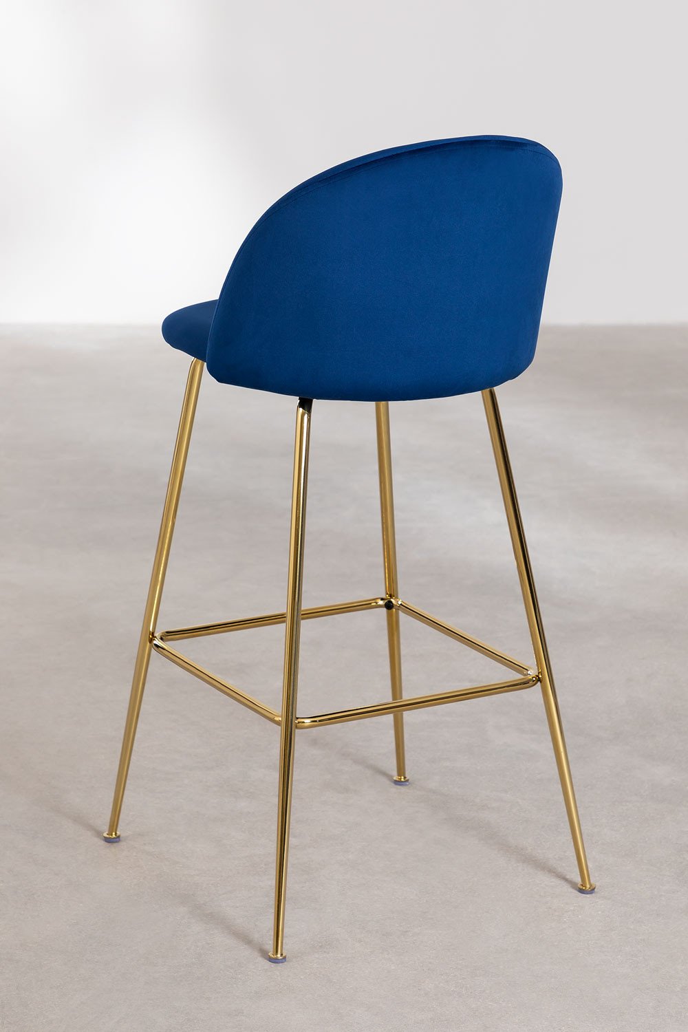 Pacote de 4 bancos altos em veludo Kana Design, imagem de galeria 3