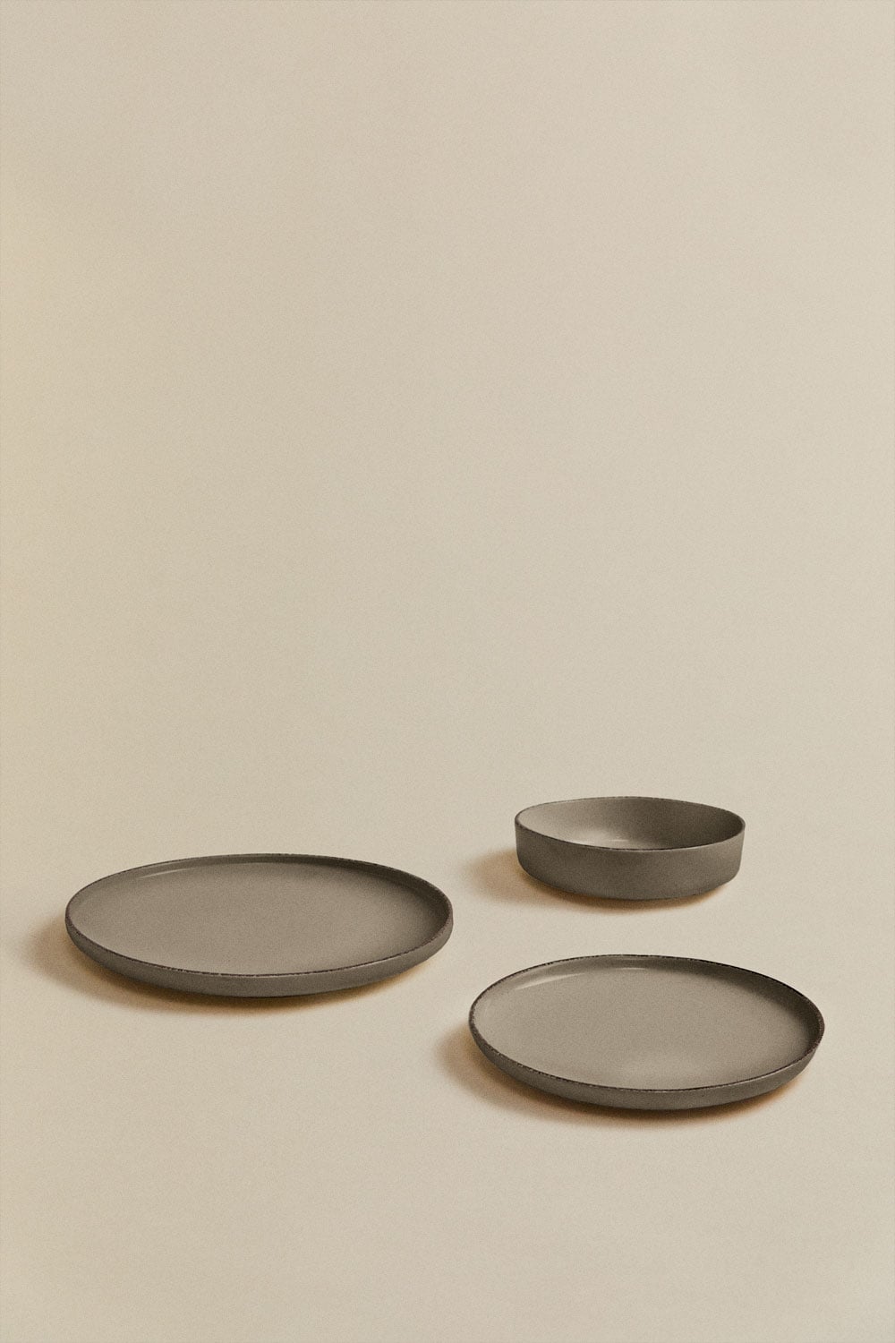 Conjunto de louça de 12 peças em grés Ronilena, imagem de galeria 3