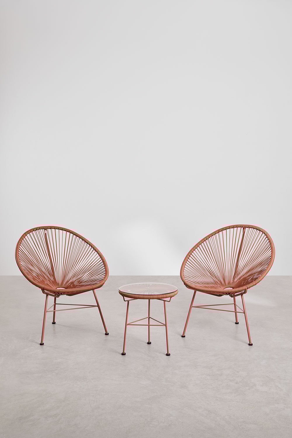Conjunto de jardim com 2 poltronas e mesa lateral em aço e vime sintético New Acapulco, imagem de galeria 2