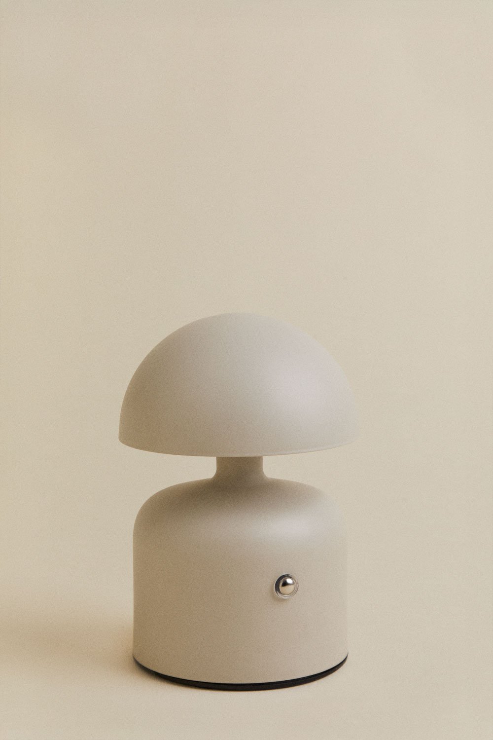 Lâmpada de mesa LED sem fios em ferro Nantali, imagem de galeria 3