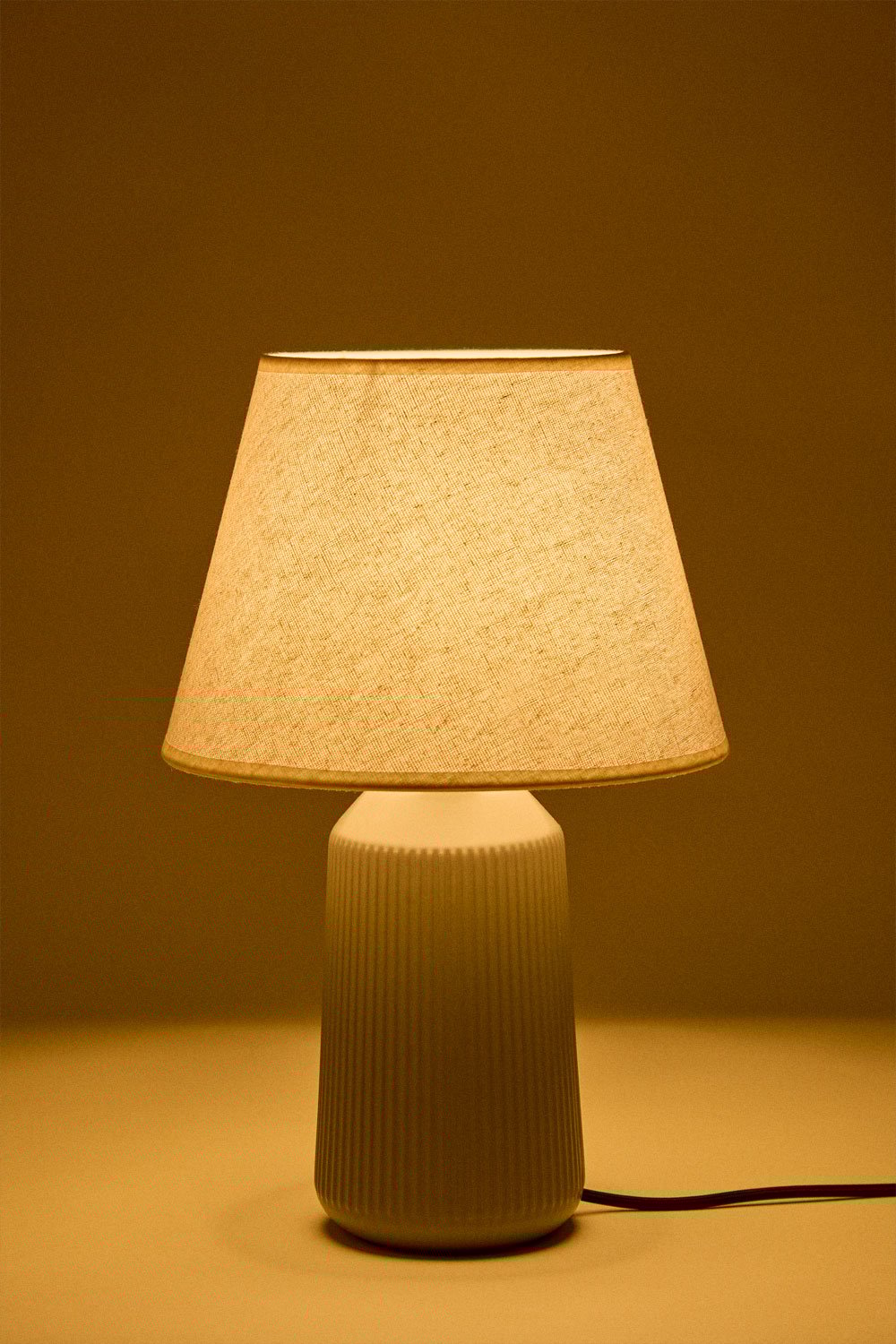 Candeeiro de mesa 40 cm em cerâmica e linho Torena, imagem de galeria 3