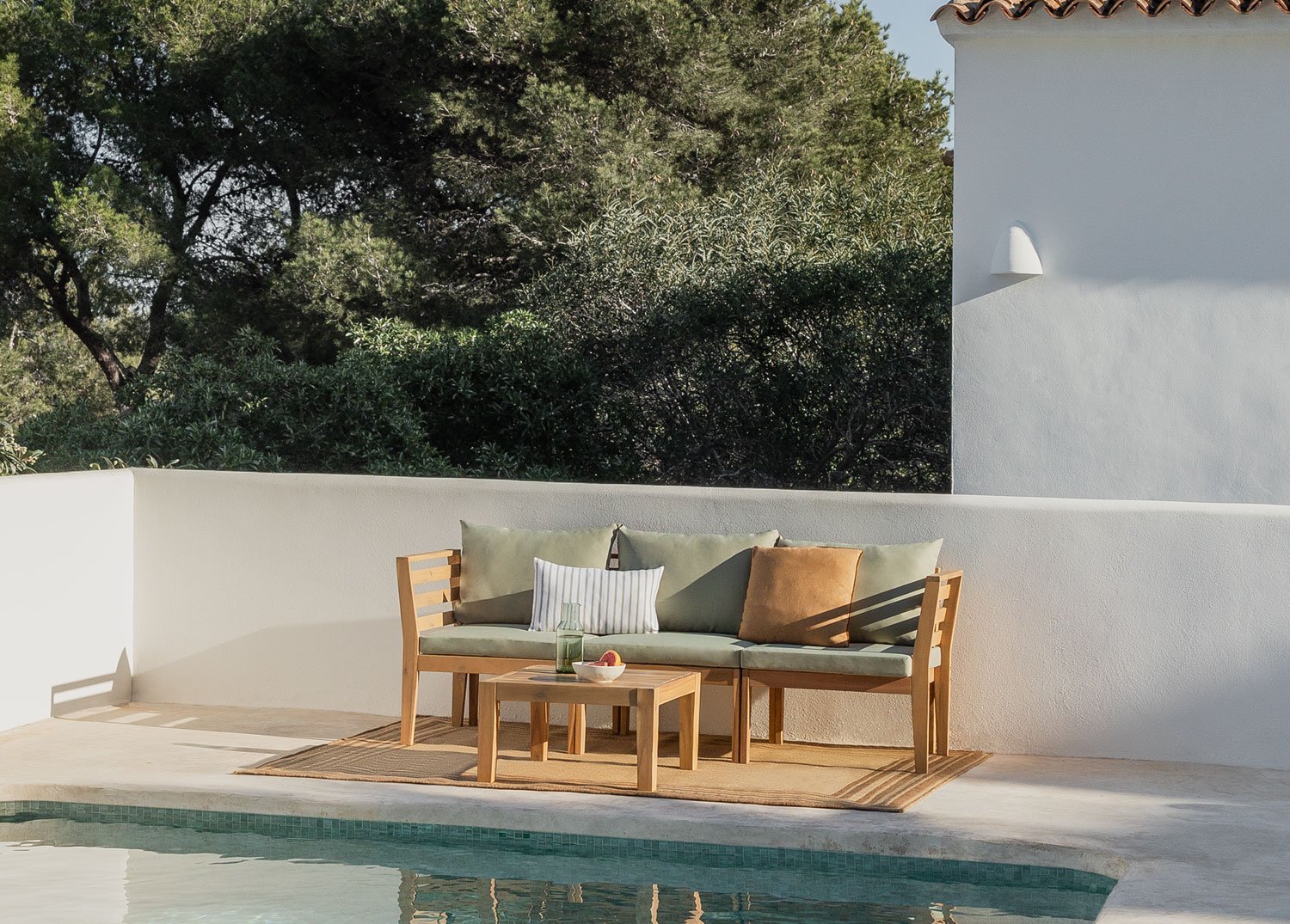 Conjunto de sofá modular de 3 peças Filips com braços e mesa de centro em madeira de acácia      , imagem de galeria 1