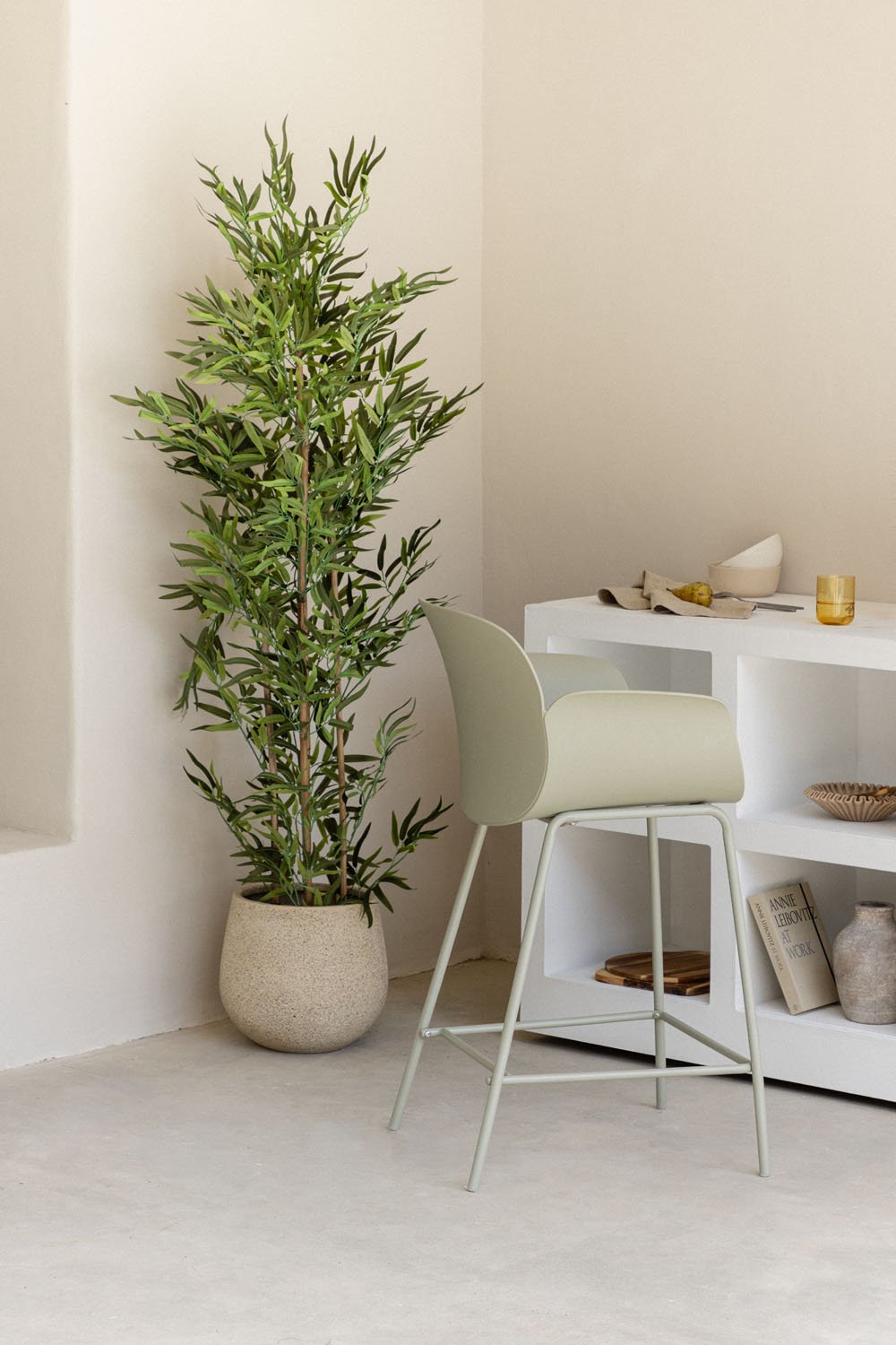 Pack de 4 bancos altos de jardim 65 cm em polipropileno e ferro verde bambu Lynette, imagem de galeria 1
