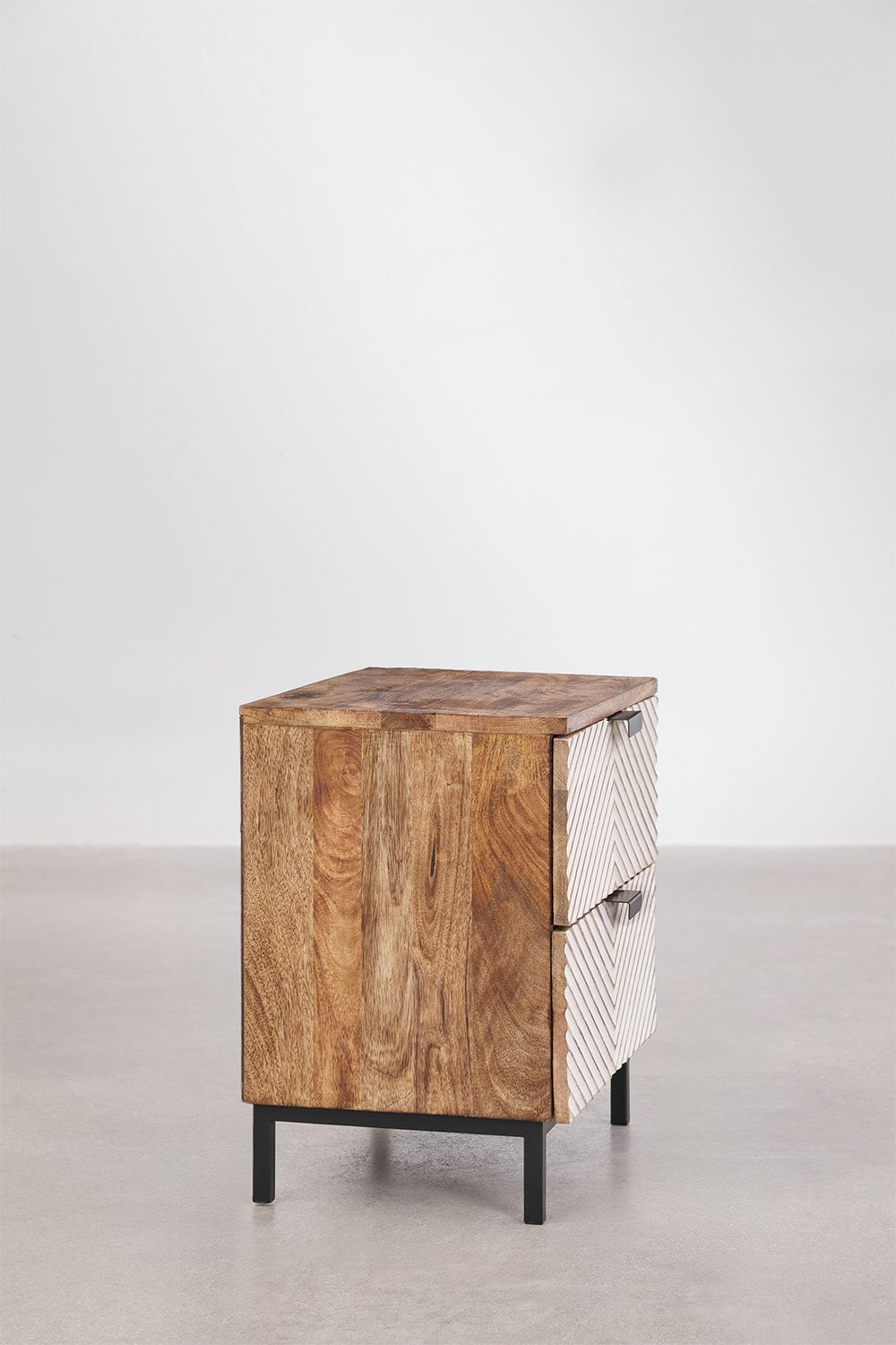 Mesa de cabeceira de madeira de mangueira Alembe, imagem de galeria 3