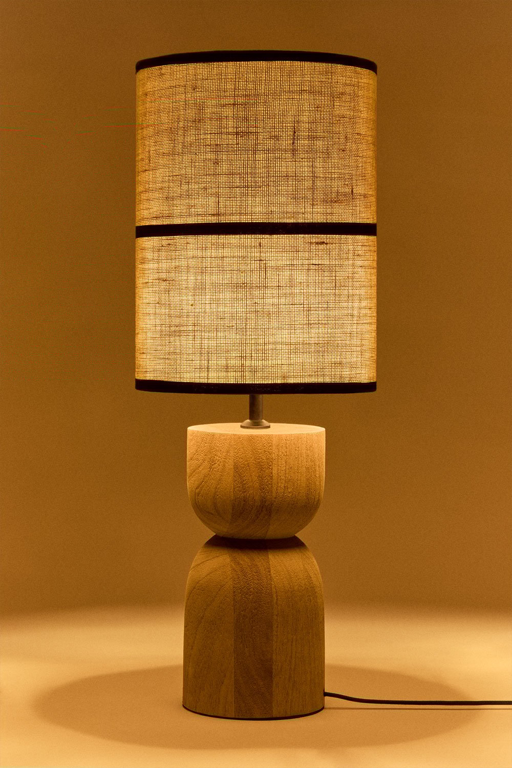 Luminária de mesa Diniz em madeira de manga, imagem de galeria 2