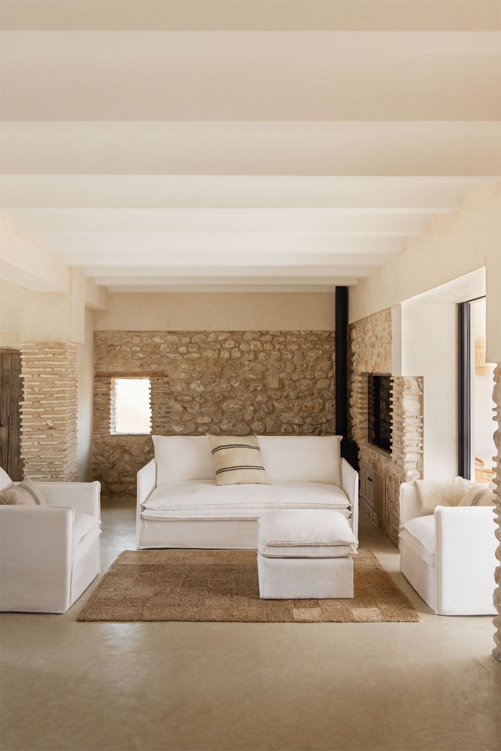Conjunto de sala de estar com sofá de 2 lugares, 2 poltronas e pufe em linho e algodão Grace, imagem de galeria 1