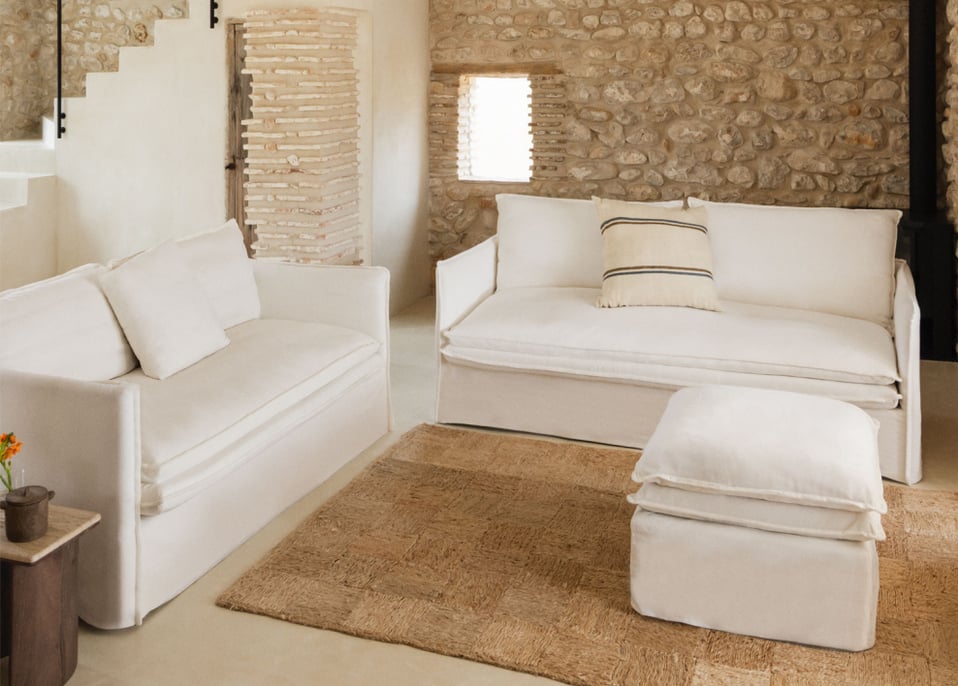 Conjunto de sala de estar com sofá de 2 lugares, sofá de 3 lugares e pufe em linho e algodão Grace - Tecido Branco Quebrado