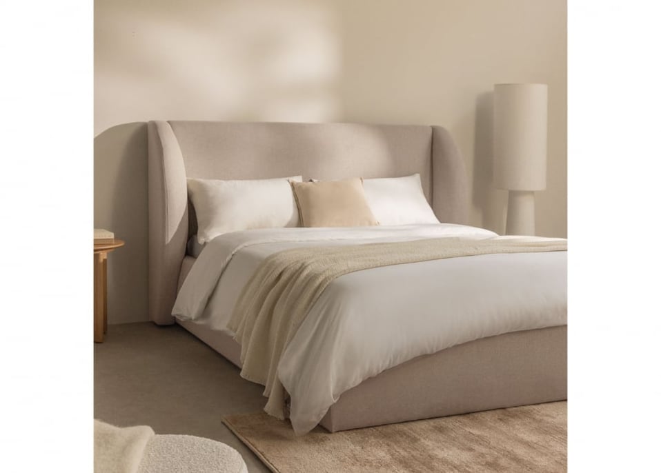 Cama em tecido Cabargi