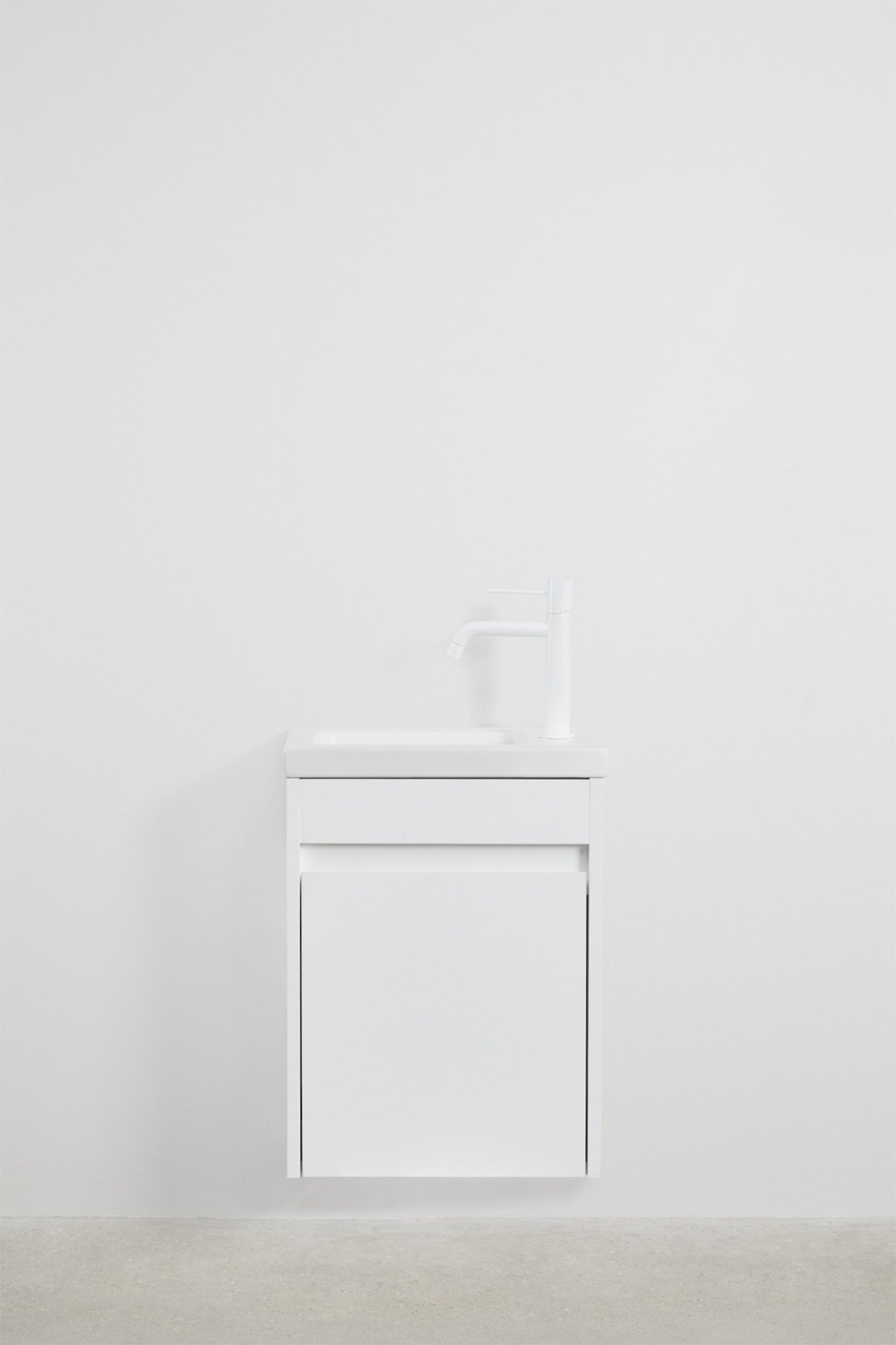 Conjunto de móvel de casa de banho em madeira com lavatório integrado Narek, imagem de galeria 2