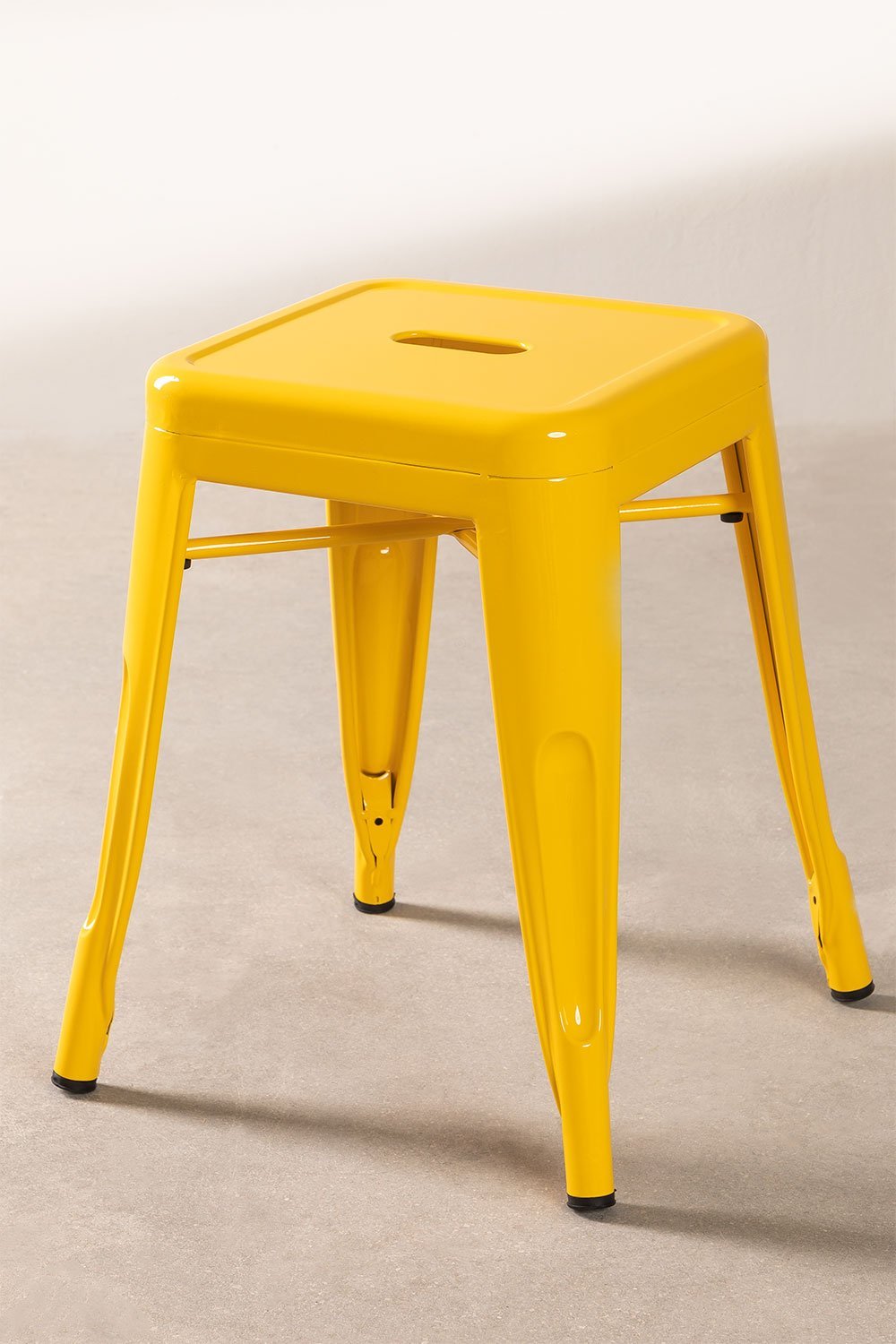Pack de 4 bancos baixos 45 cm empilháveis em aço Lix, imagem de galeria 2