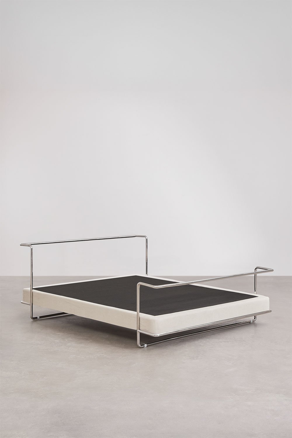 Cama em aço inoxidável Igone, imagem de galeria 4