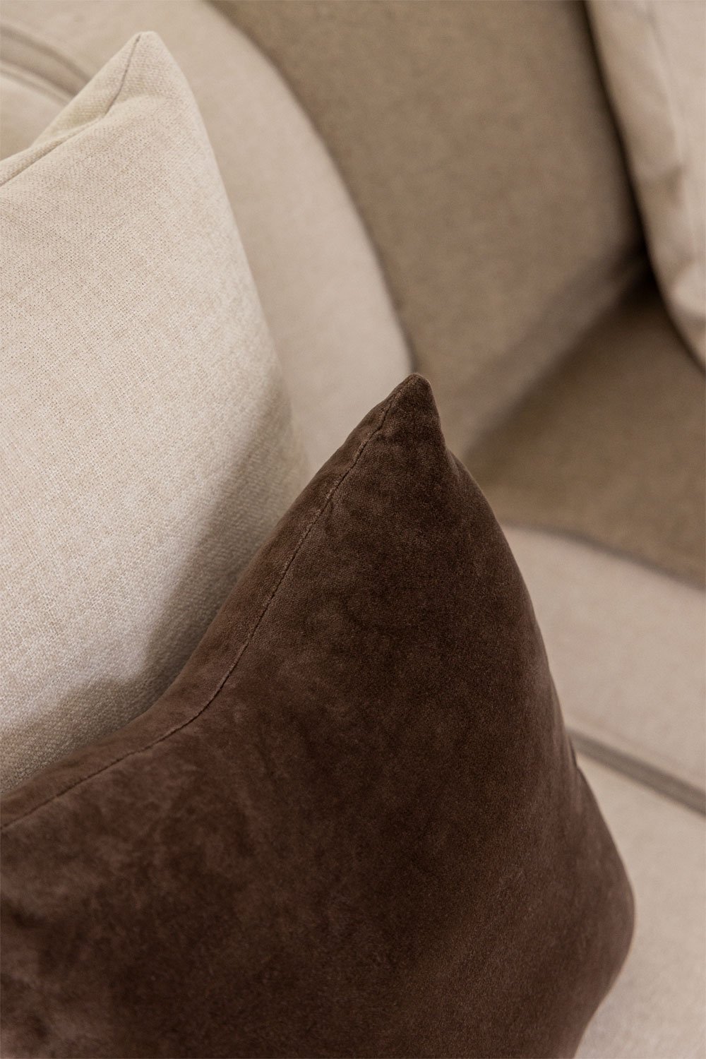 Almofada quadrada 40x40 cm em veludo de algodão Enid, imagem de galeria 2