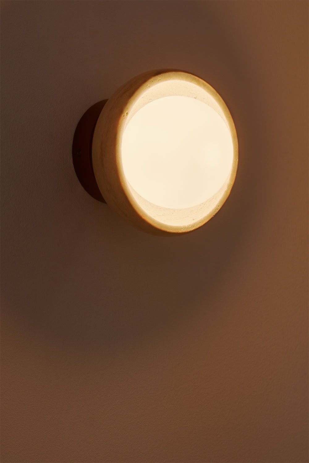 Luminária de parede Ø15 cm em travertino e madeira Davise, imagem de galeria 4