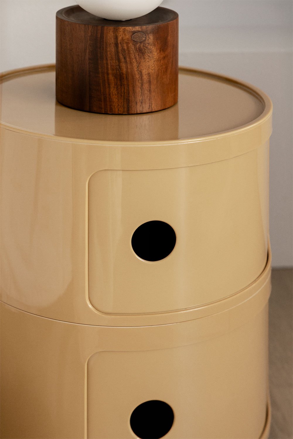 Mesa de cabeceira redonda Ø30 cm com prateleiras Babel, imagem de galeria 2