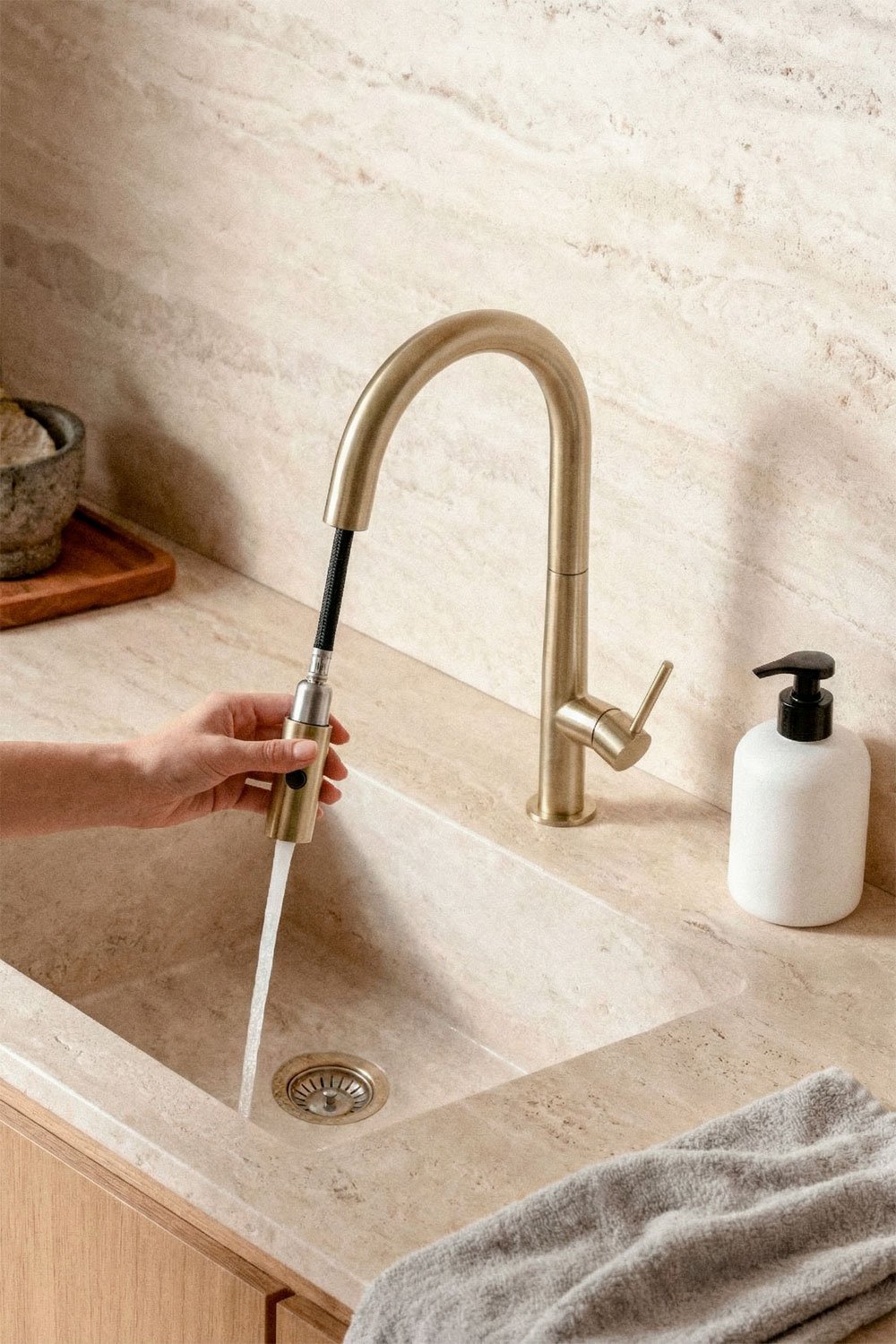 Torneira de cozinha com bica alta extraível em aço inoxidável Eryne, imagem de galeria 2